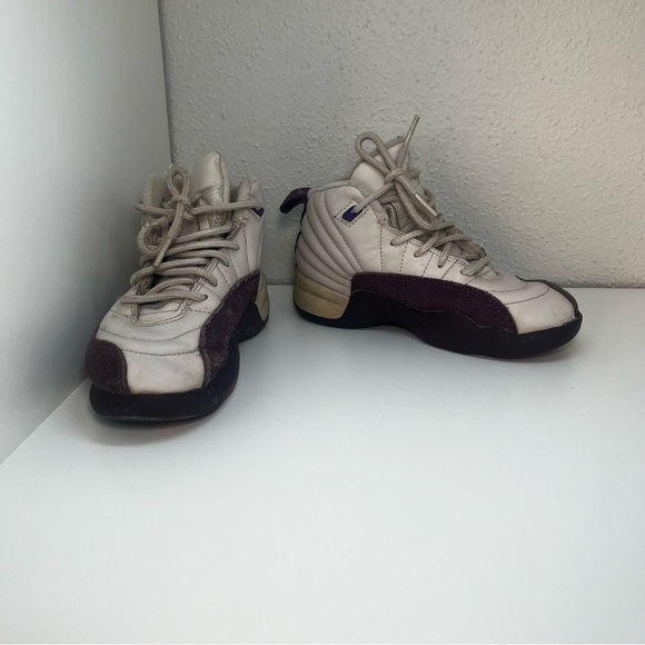 Jordan 12 Retro Desert Sand Little Kids 510816-001 Purple Shoes Youth Size 12C - Picture 3 of 9